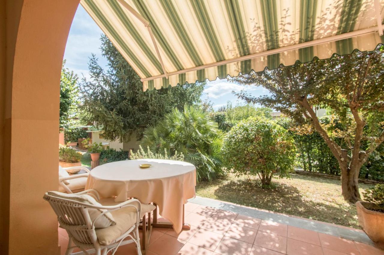 Residence Mugello Resort สการ์เปริอา ภายนอก รูปภาพ