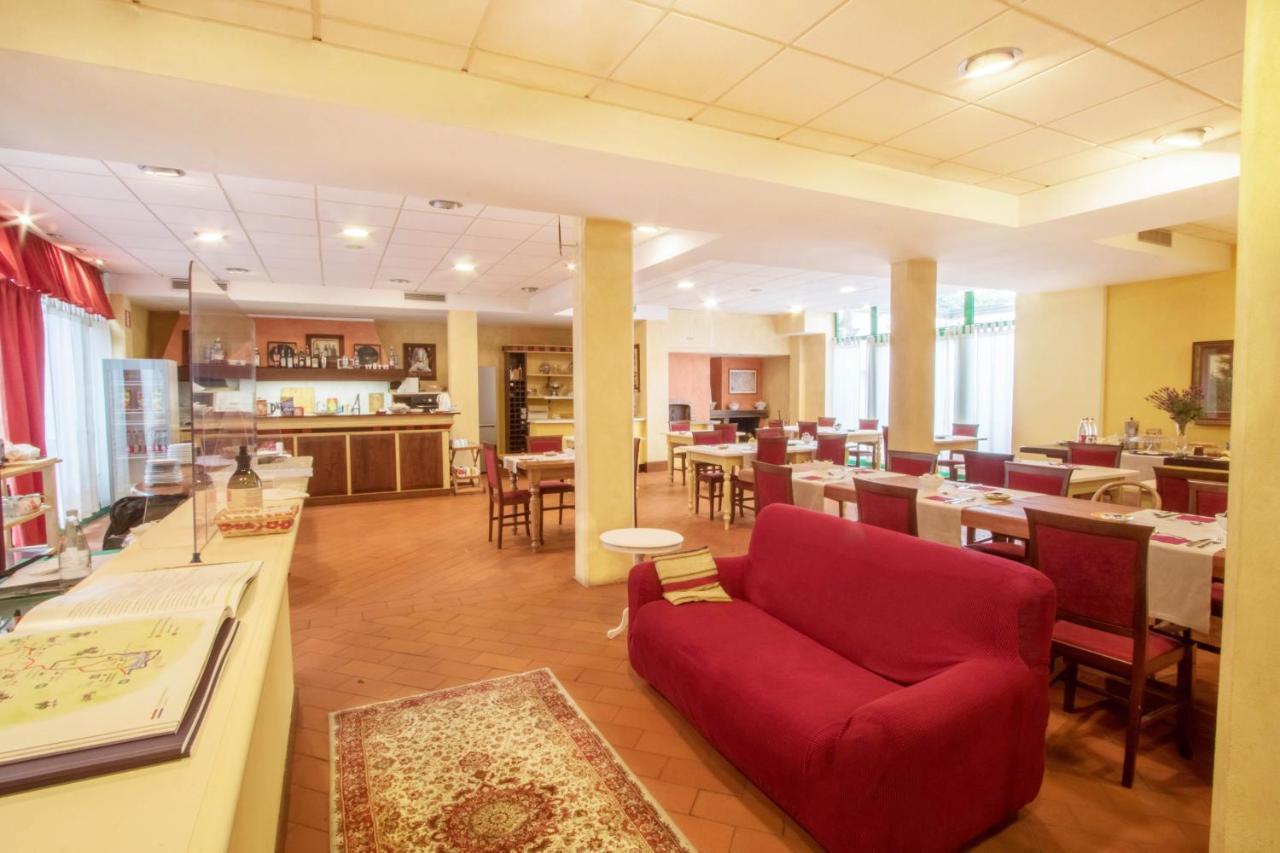Residence Mugello Resort สการ์เปริอา ภายนอก รูปภาพ